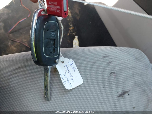 Hyundai SONATA SE 2015 5NPE24AFXFH062401 Image 11