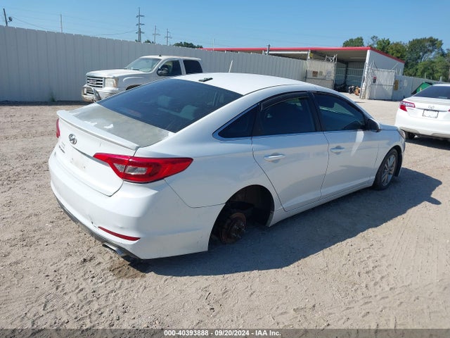Hyundai SONATA SE 2015 5NPE24AFXFH062401 Image 4