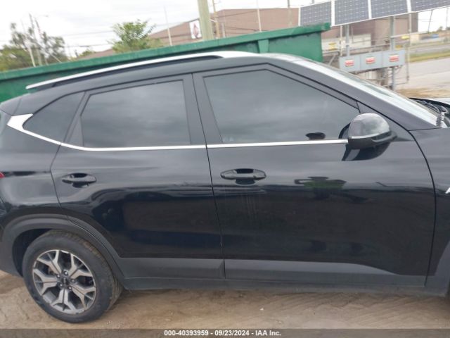 KNDERCAA0N7299654 KIA SELTOS EX