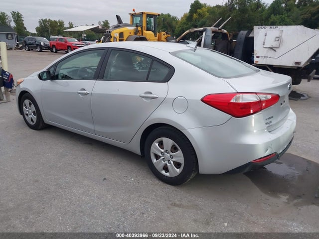 KIA FORTE LX 2016 KNAFK4A62G5486514 Image 3