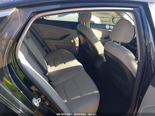 KIA Optima Lx 2015 KNAGM4A75F5660159 Image 8