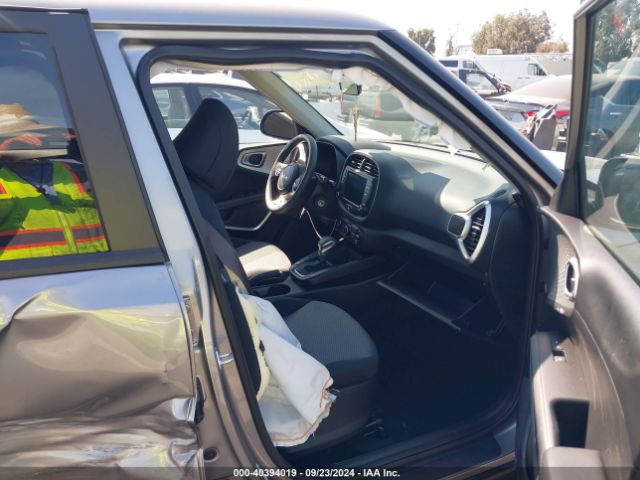 KNDJ23AU6R7918339 KIA SOUL LX