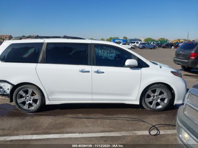 5TDXK3DCXES427950 Toyota Sienna Se 8 Passenger