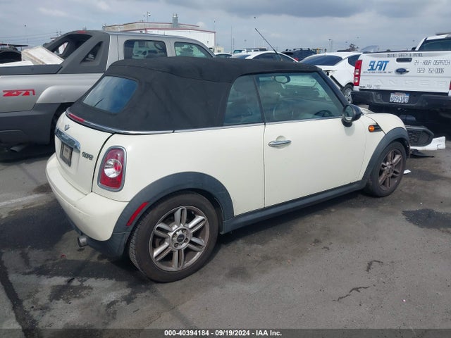 2013 MINI CONVERTIBLE WMWZN3C55DT568361 Photo 3