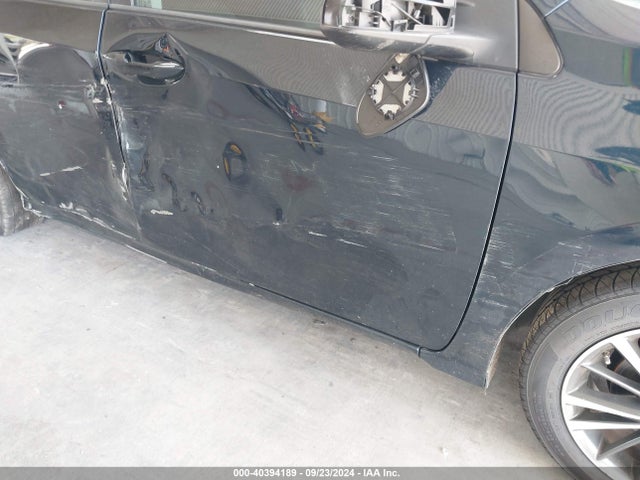 Toyota COROLLA LE 2019 5YFBURHE7KP904387 Image 6