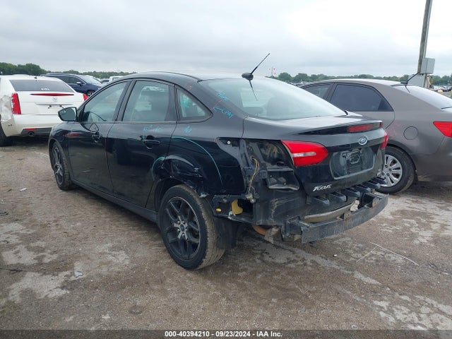 Ford FOCUS SE 2017 1FADP3FE3HL284080 Image 3
