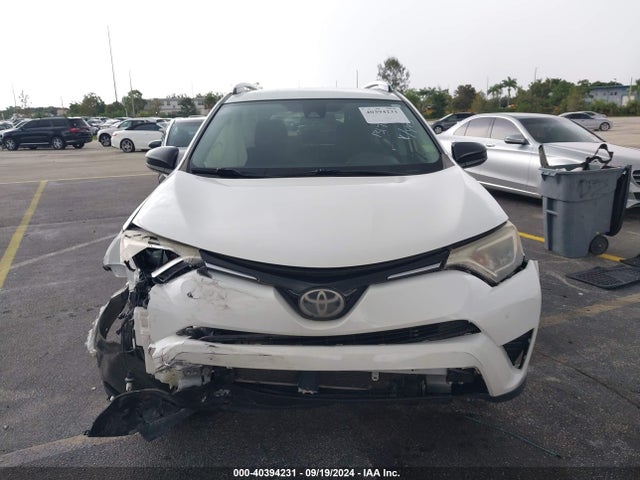 Toyota RAV4 LE 2017 JTMZFREVXHJ131702 Image 12