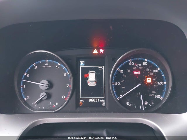 Toyota RAV4 LE 2017 JTMZFREVXHJ131702 Image 7