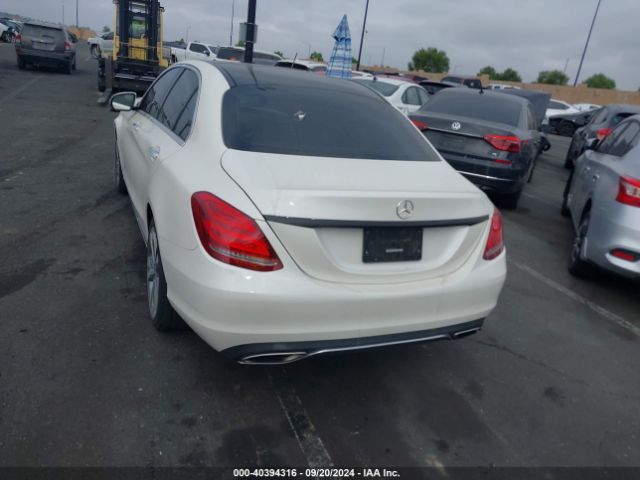 55SWF4JB6JU262316 Mercedes-Benz C 300