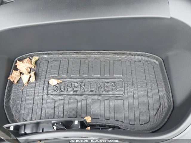 2024 TESLA MODEL 3 5YJ3E1EB2RF797820 Photo 9