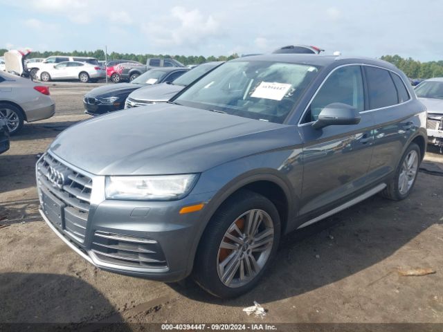WA1CNAFY9J2026887 Audi Q5 2.0t Premium/2.0t Tech Premium