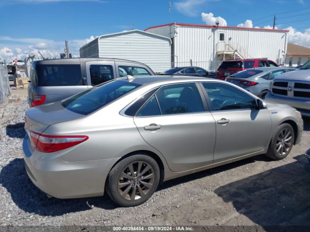 4T1BD1FK0HU228866 Toyota Camry Hybrid Xle