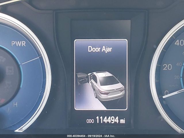 4T1BD1FK0HU228866 Toyota Camry Hybrid Xle