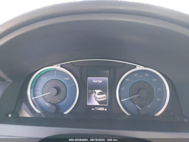 4T1BD1FK0HU228866 Toyota Camry Hybrid Xle