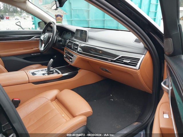 WBA7E4C38HGV23313 BMW 740i Xdrive