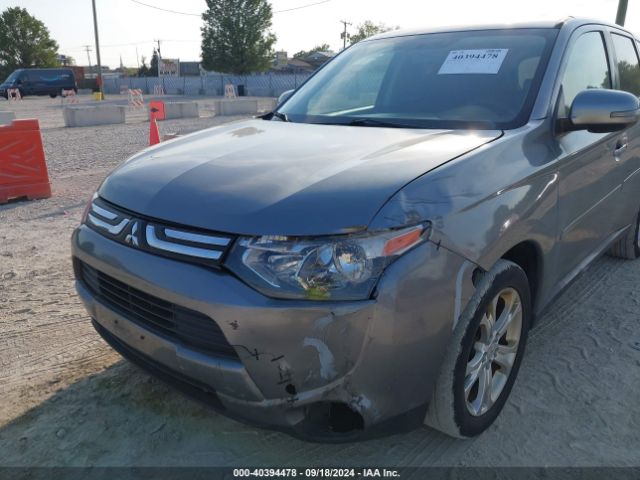 JA4AD3A34EZ008540 Mitsubishi Outlander Se
