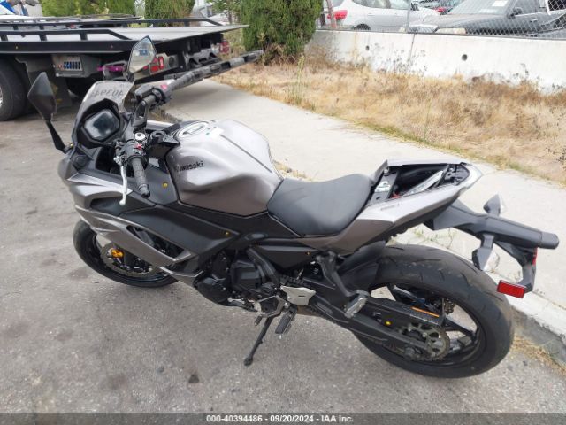 2021 KAWASAKI EX650 ML5EXEN11MDA34881 Photo 2