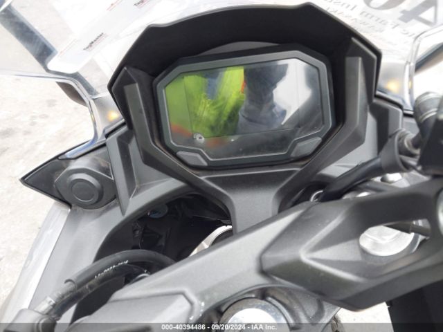 2021 KAWASAKI EX650 ML5EXEN11MDA34881 Photo 6