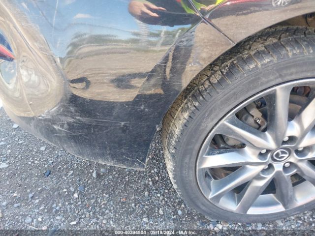 3MZBN1V33JM186423 Mazda Mazda3 Touring