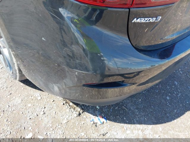 3MZBN1V33JM186423 Mazda Mazda3 Touring