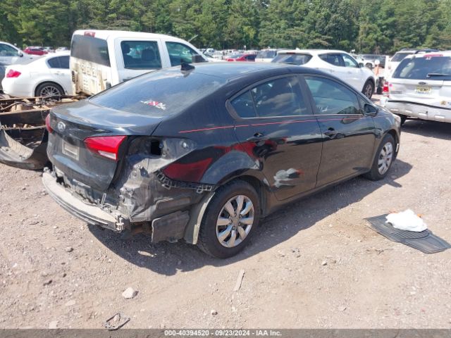 3KPFK4A75HE016222 KIA FORTE LX