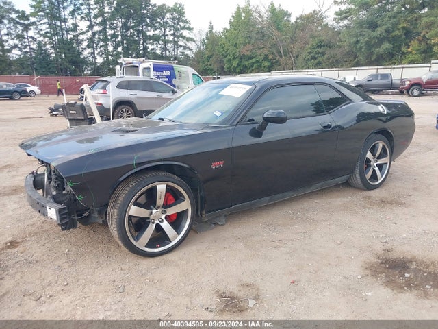 Dodge Challenger Srt8 2014 2C3CDYCJ3EH111962 Image 2