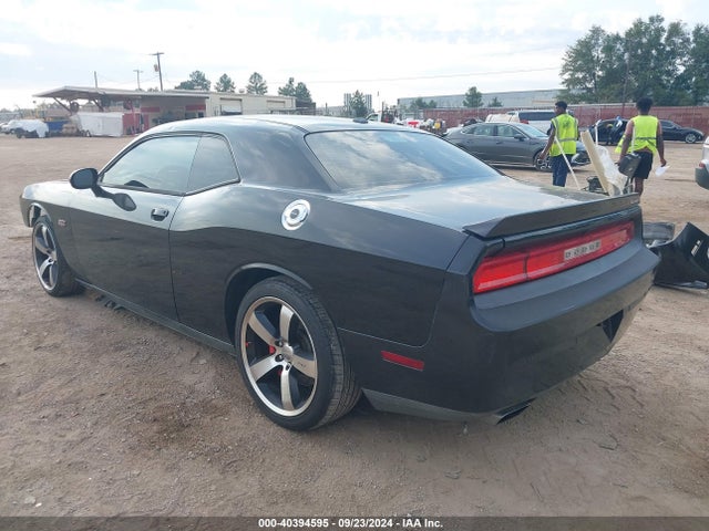 Dodge Challenger Srt8 2014 2C3CDYCJ3EH111962 Image 3