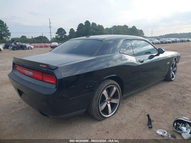 Dodge Challenger Srt8 2014 2C3CDYCJ3EH111962 Image 4