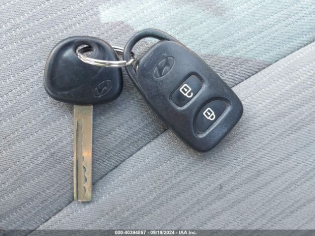 KMHCT4AE8HU206544 Hyundai ACCENT SE