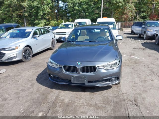 WBA8E5G55JNV01700 BMW 320i Xdrive