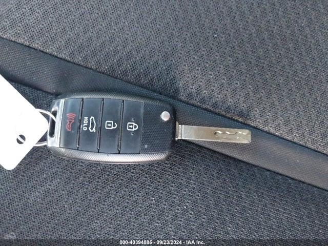 KIA Optima Lx 2016 KNAGT4L30G5120457 Image 11