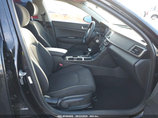 KIA Optima Lx 2016 KNAGT4L30G5120457 Image 5