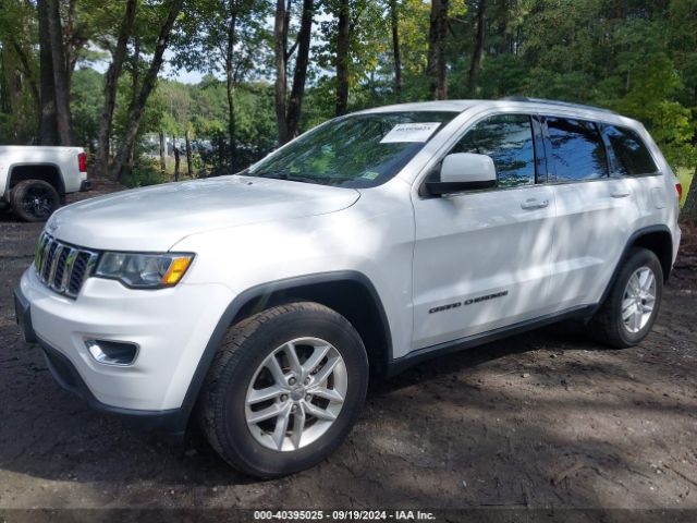 1C4RJEAG3JC172536 Jeep Grand Cherokee Laredo E 4x2