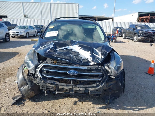 Ford ESCAPE SE 2018 1FMCU9GD3JUD43356 Image 13
