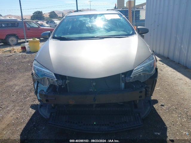 Toyota Corolla Le Eco 2017 5YFBPRHE9HP645515 Image 13
