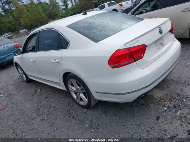 1VWCT7A37EC057644 Volkswagen Passat 1.8t Sel Premium