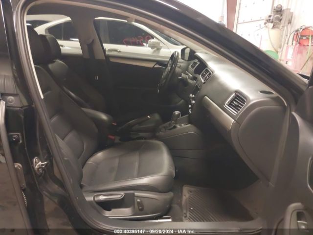 3VWD07AJ2EM444676 Volkswagen Jetta 1.8t Se