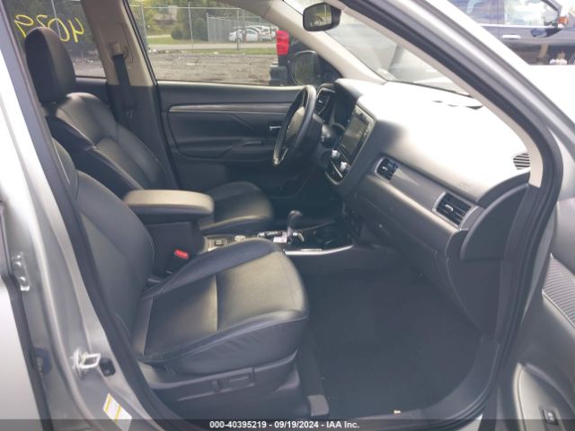 2020 MITSUBISHI OUTLANDER JA4AZ3A30LZ024524 Photo 4