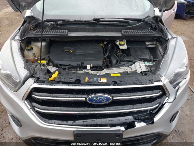 1FMCU0GD6HUC46562 Ford ESCAPE SE
