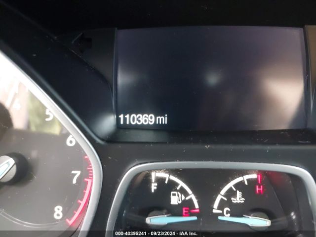 1FMCU0GD6HUC46562 Ford ESCAPE SE