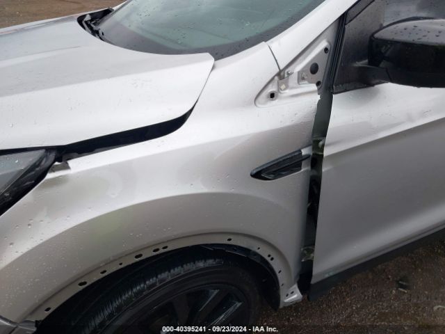 1FMCU0GD6HUC46562 Ford ESCAPE SE