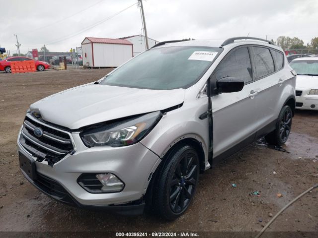 1FMCU0GD6HUC46562 Ford ESCAPE SE
