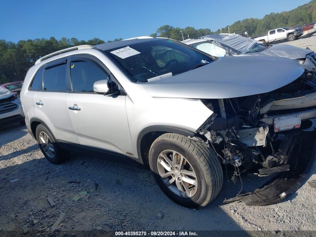 KIA SORENTO LX 2015 5XYKTCA69FG585183 Image 13
