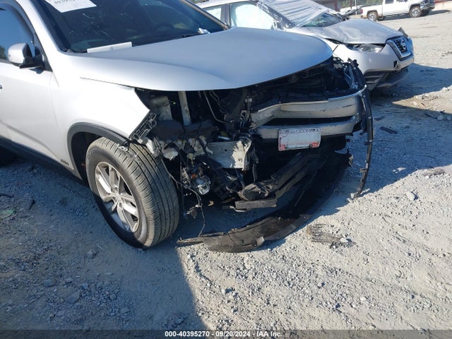 KIA SORENTO LX 2015 5XYKTCA69FG585183 Image 6