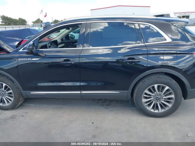 2LMPJ6J93PBL15332 Lincoln Nautilus Standard