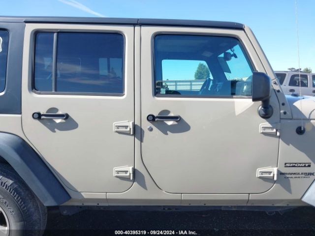 1C4BJWDG1JL887981 Jeep Wrangler Jk Unlimited Sport S 4x4