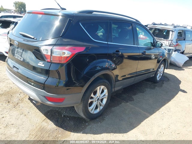 Ford ESCAPE SE 2018 1FMCU0GD2JUA43366 Image 4