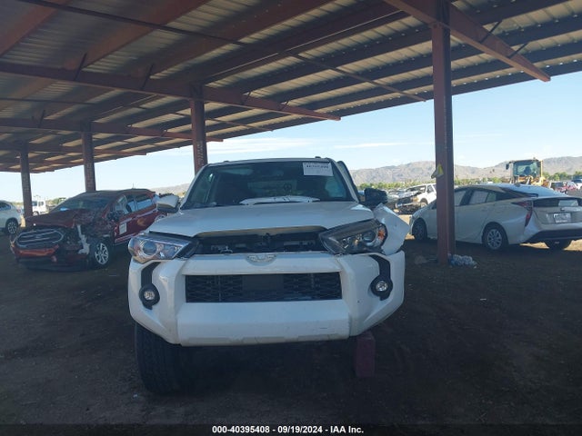 Toyota 4RUNNER SR5 2023 JTEEU5JR1P5278273 Image 11