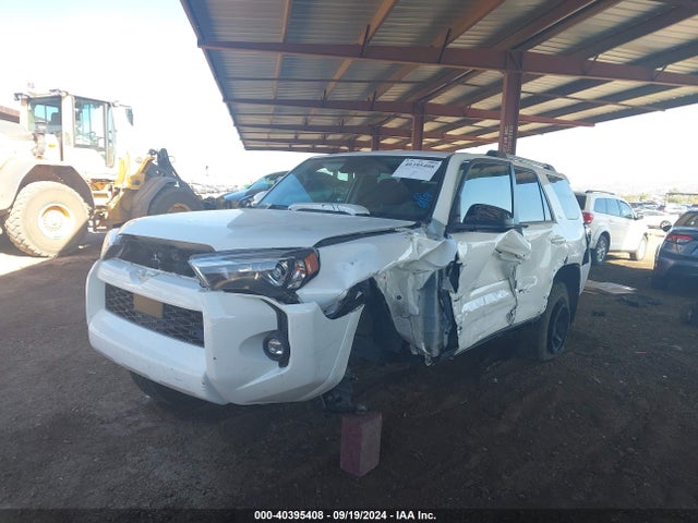 Toyota 4RUNNER SR5 2023 JTEEU5JR1P5278273 Image 2