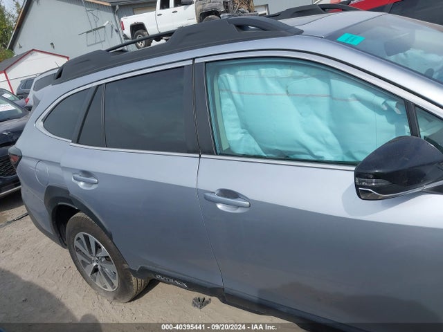 4S4BTAFC8R3171383 Subaru Outback Premium